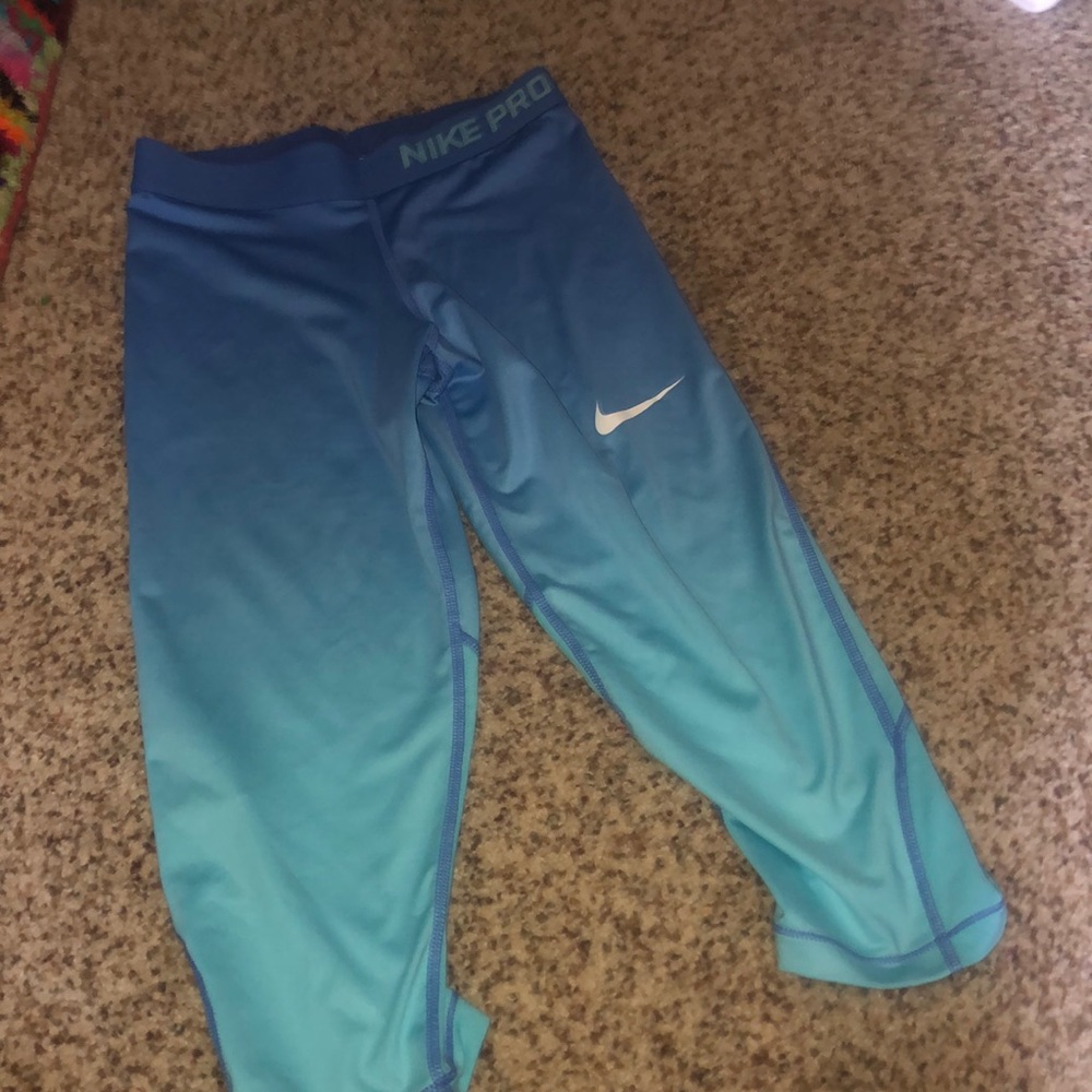 Nike sports pants, kids!